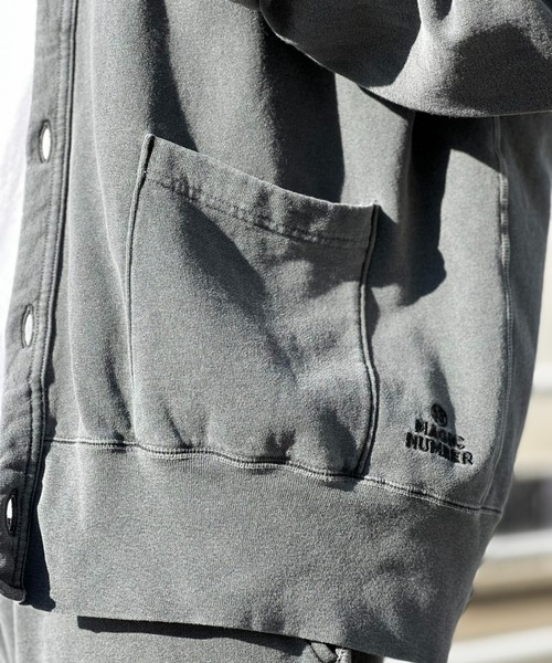 MAGIC NUMBER（マジック ナンバー）の「【MAGIC NUMBER】 LIGHT PIGMENT SWEAT CARDIGON ライトピグメントクルースウェットカーディガン（カーディガン/ボレロ・メンズ・オフホワイト/ブルー/ブラック・LARGE/X-LARGE/MEDIUM）」の5枚目の写真