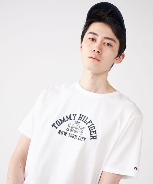 ☆大人気★セール【 】トミー ロゴTシャツ ☆ Amazon.co.jp: [トミーヒルフィガー] 公式 ロゴクルーネックT