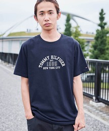 【オンライン限定】【ユニセックス】トミーヒルフィガー アーチロゴTシャツ