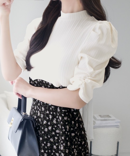 mily bilet(ミウィビレット)の「【mily bilet】一枚で主役級フェミニンスタイル。後ろシアーリボン花柄ドッキング袖ギャザーワンピース(ロング丈)(ワンピース・レディース・ブラック/ピンク/イエロー・LARGE/MEDIUM/SMALL/X-LARGE)」の2枚目の写真