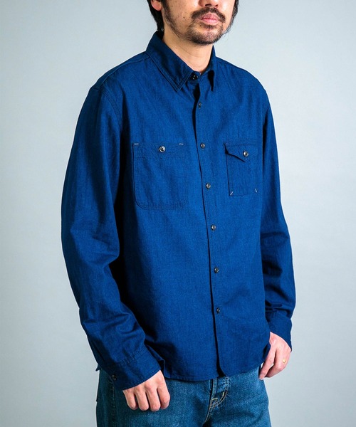 OMNIGOD（オムニゴッド）の「[OMNIGOD mens / オムニゴッド] ALEX MILL×OMNIGOD インディゴセルヴィッチシャンブレー ユーティリティーワークシャツ（シャツ/ブラウス・メンズ・ブルー系その他・L/S/M）」の2枚目の写真