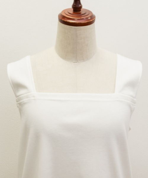 CLETTE(クレット)の「スクエアネックタンクトップ(タンクトップ・レディース・オフホワイト/ブラック・5L/4L/3L/LL)」の7枚目の写真