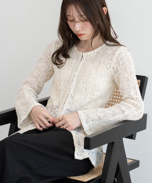 raffime(ラフィミー)の「フラワークロシェ編み風カーディガン(シャツ/ブラウス・レディース・アイボリー・フリー)」の21枚目の写真