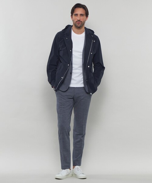 MACKINTOSH LONDON(マッキントッシュ ロンドン)の「【FEATHER-TECH PAC】【FLEX NYLON】ストレッチナイロンフーデッドブルゾン(ブルゾン・メンズ・ライトグレー/ネイビー/グリーン・40/38)」の5枚目の写真
