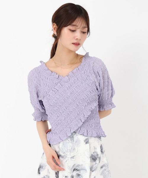 MISCH MASCH(ミッシュマッシュ)の「2wayキャミ付きシャーリングブラウス(シャツ/ブラウス・レディース・ホワイト/ブラック/ラベンダー・フリ-)」の9枚目の写真