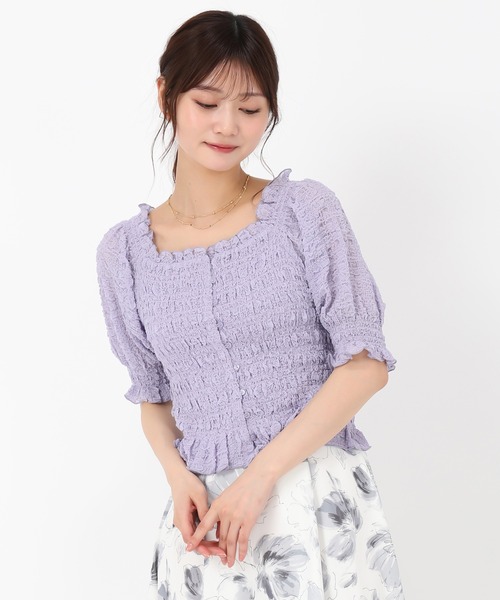 MISCH MASCH(ミッシュマッシュ)の「2wayキャミ付きシャーリングブラウス(シャツ/ブラウス・レディース・ホワイト/ブラック/ラベンダー・フリ-)」の6枚目の写真
