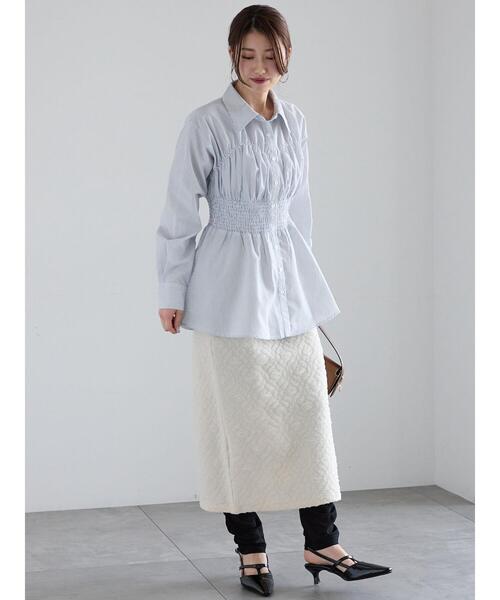 Te chichi（テチチ）の「ペプラムシャーリングシャツ（シャツ/ブラウス・レディース・オフホワイト/サックスブルー/ホワイト・F）」の11枚目の写真