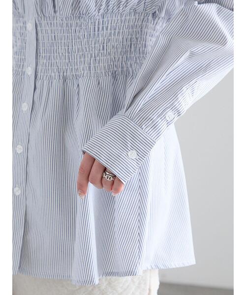 Te chichi（テチチ）の「ペプラムシャーリングシャツ（シャツ/ブラウス・レディース・オフホワイト/サックスブルー/ホワイト・F）」の16枚目の写真