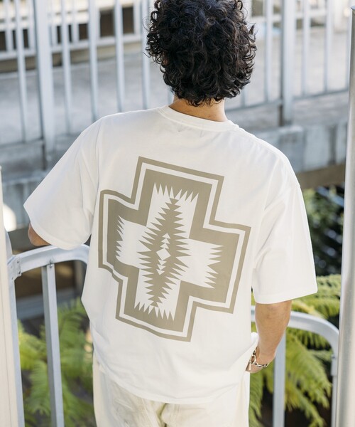 新品　男性ブランコ　オリジナルTシャツ　完売商品　バッグプリント　ベージュ　XL 新品 男性ブランコ オリジナルTシャツ 完売商品 バッグプリント