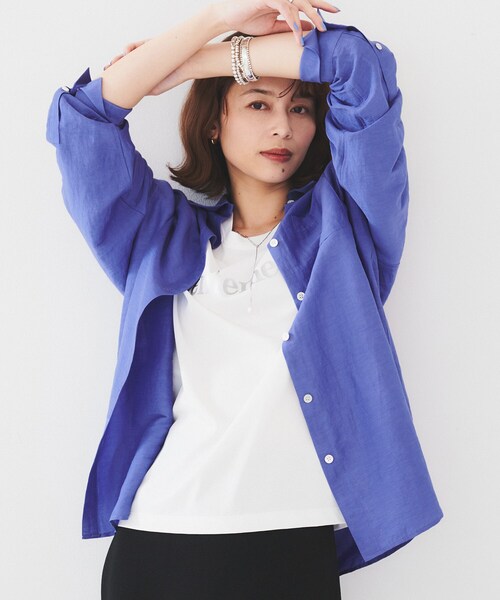 UNTITLED（アンタイトル）の「【セットアップ可能/手洗い可】リネン混 ベーシックシャツ（シャツ/ブラウス・レディース・ブラウン系その他/ライトベージュ/ライトオレンジ系/オフホワイト/チャコールグレー/ブルー/パープル系4・00/01/02/03/04/44/48/50）」の6枚目の写真