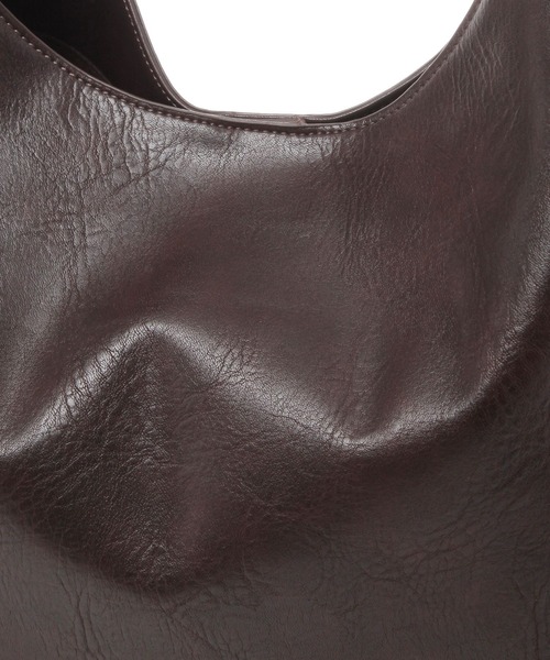 LEPSIM(レプシィム)の「フェイクレザーBIGトートバッグ 290405(トートバッグ・レディース・ブラック/ブラウン・ONE SIZE)」の15枚目の写真