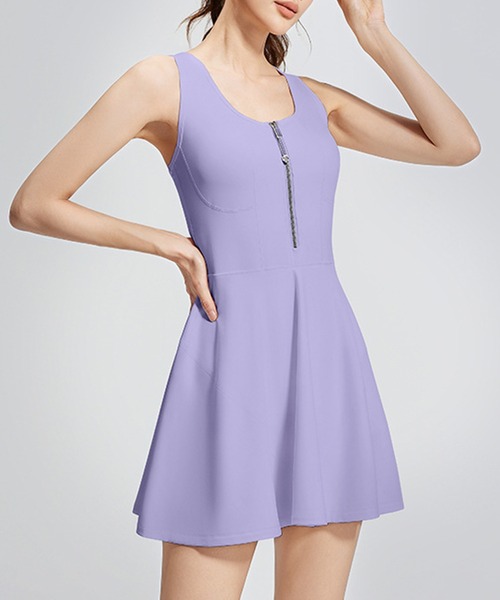 HYSSHOP（エイチワイエスショップ）の「レディース ノースリーブカップ付きオールインワン型ワンピーステニスウェア [バドミントン/フィットネス/ゴルフ][トレーニングウェア/ジムウェア/ピラティスウェア]（サロペット/オーバーオール・レディース・グレー/ホワイト/ブラック/ライラック・M/S/XL/L）」の4枚目の写真