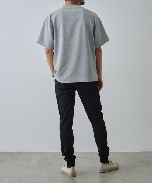 COLONY 2139（コロニートゥーワンスリーナイン）の「ワッフルヘンリーネックTEE（Tシャツ/カットソー・メンズ・ブラック/ホワイト/グレー・MEDIUM/LARGE）」の9枚目の写真