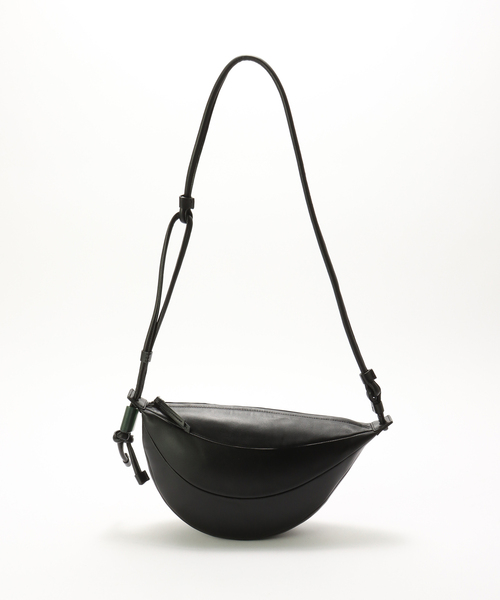 BAYCREW'S DEPO(ベイクルーズデポ)の「【Geek Office / ギークオフィス】ARCHIVEPKE / アーカイブエプク FLING BAG(ハンドバッグ・メンズ・ブラック・FREE)」の2枚目の写真