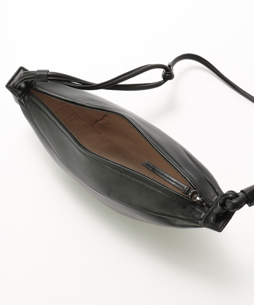 BAYCREW'S DEPO(ベイクルーズデポ)の「【Geek Office / ギークオフィス】ARCHIVEPKE / アーカイブエプク FLING BAG(ハンドバッグ・メンズ・ブラック・FREE)」の5枚目の写真