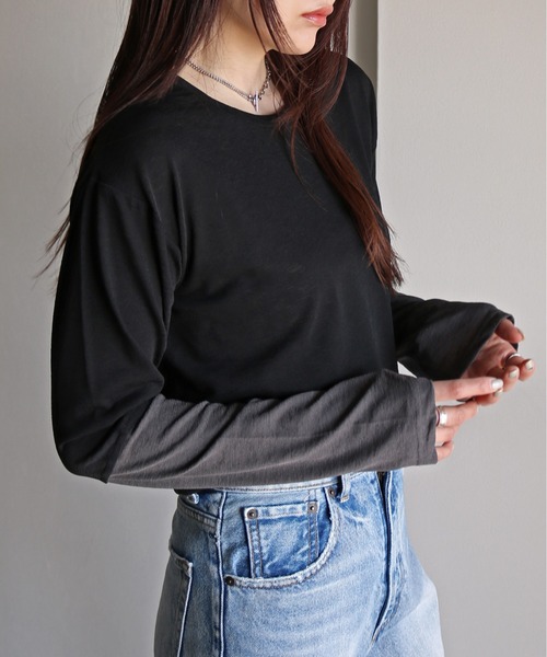 COURO(コウロ)の「袖配色切替梨地シアートップス(Tシャツ/カットソー・レディース・オフホワイト/ブラック/ライトグレー・M)」の3枚目の写真