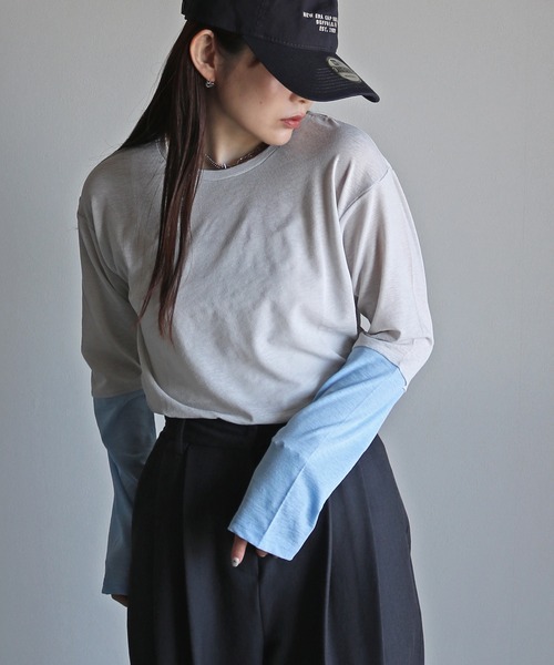 COURO(コウロ)の「袖配色切替梨地シアートップス(Tシャツ/カットソー・レディース・オフホワイト/ブラック/ライトグレー・M)」の11枚目の写真
