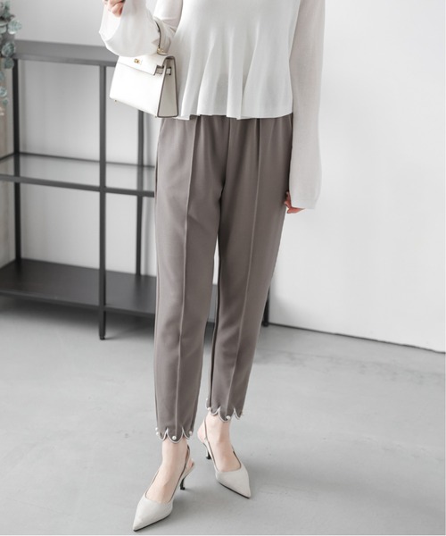 La-gemme(ラジェム)の「パール付き 裾スカラップパンツ(その他パンツ・レディース・ベージュ/ネイビー/ブラック・フリー)」の8枚目の写真