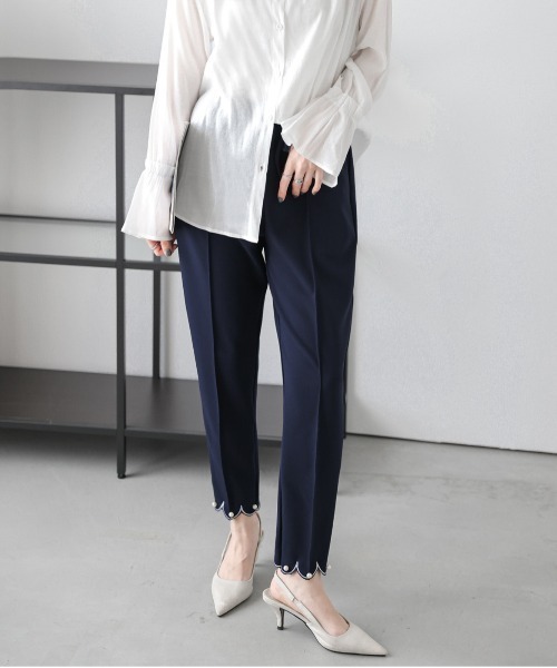 La-gemme(ラジェム)の「パール付き 裾スカラップパンツ(その他パンツ・レディース・ベージュ/ネイビー/ブラック・フリー)」の16枚目の写真