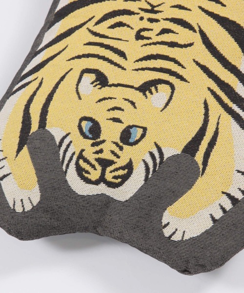 niko and...（ニコアンド）の「オリジナル トラクッション（クッション/クッションカバー・レディース・イエロー・0）」の4枚目の写真