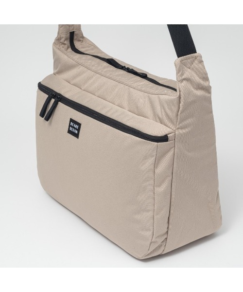 BEAMS DESIGN(ビームス デザイン)の「BEAMSDESIGN(ビームスデザイン)Every One ショルダーバッグ(ショルダーバッグ・メンズ・ブラウン/ベージュ/パープル/グレー/ブラック・FREE)」の11枚目の写真