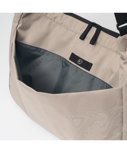 BEAMS DESIGN(ビームス デザイン)の「BEAMSDESIGN(ビームスデザイン)Every One ショルダーバッグ(ショルダーバッグ・メンズ・ブラウン/ベージュ/パープル/グレー/ブラック・FREE)」の15枚目の写真