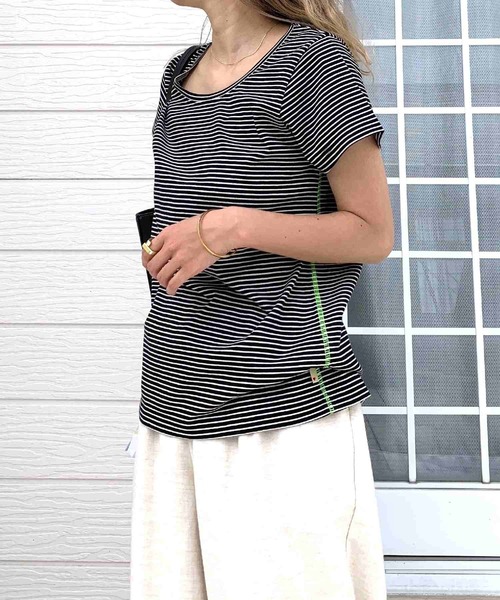 Q(キュー)の「バックネックレタードT(Tシャツ/カットソー・レディース・ピンク系/アイボリー/ブラック系・MEDIUM)」の19枚目の写真