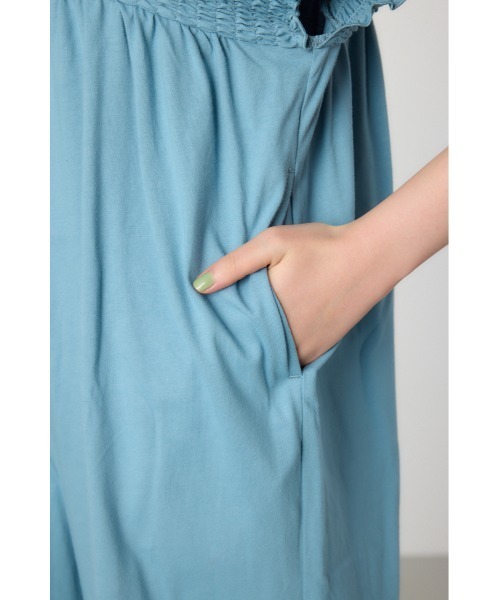 RODEO CROWNS WIDE BOWL（ロデオクラウンズワイドボウル）の「デザインカットオールインワン（つなぎ/オールインワン・レディース・ブルー/ベージュ/ブラック・FREE）」の5枚目の写真