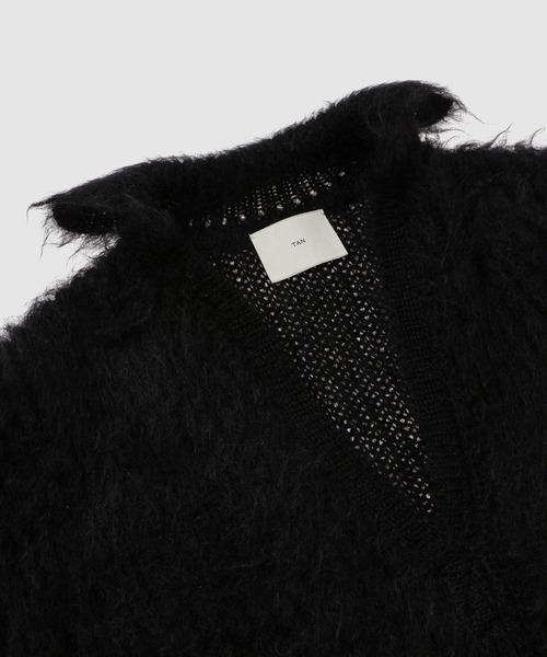TAN(タン)の「MOHAIR ALPACA OPEN COLLAR TOP(ニット/セーター・レディース・ブラック/その他・FREE)」の4枚目の写真