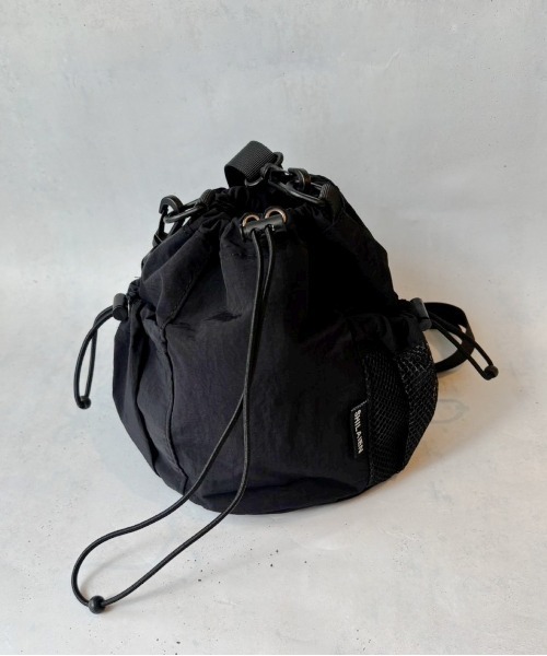 lit.Cy(リットシー)の「コロン 巾着 メッシュ ナイロン サコッシュ(ショルダーバッグ・レディース・ブラック/カーキ/ブルー/ベージュ/パープル・FREE)」の14枚目の写真
