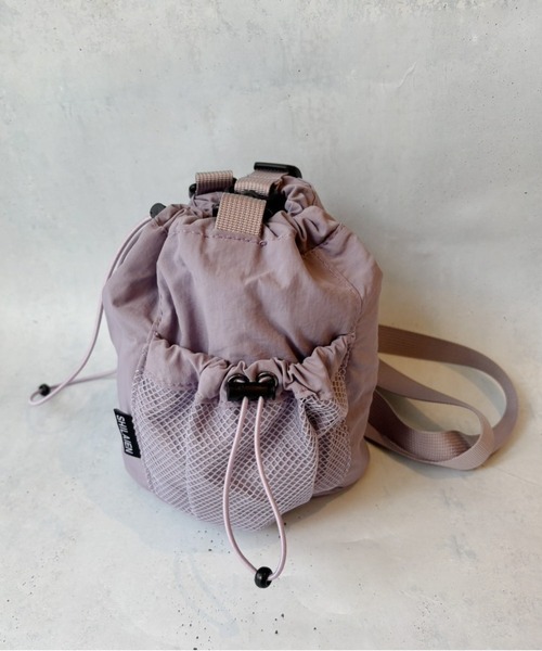 lit.Cy(リットシー)の「コロン 巾着 メッシュ ナイロン サコッシュ(ショルダーバッグ・レディース・ブラック/カーキ/ブルー/ベージュ/パープル・FREE)」の7枚目の写真