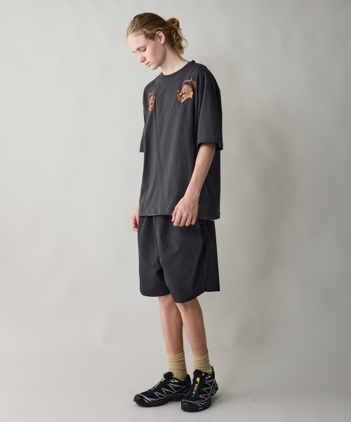 rehacer（レアセル）の「rehacer : Souvenir Tiger  Relax Fit T-shirt  / スーベニアタイガー リラックス フィット Tシャツ（Tシャツ/カットソー・メンズ・スミクロ/ホワイト/グリーン・SMALL/MEDIUM/LARGE/X-LARGE）」の10枚目の写真