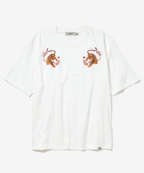rehacer（レアセル）の「rehacer : Souvenir Tiger  Relax Fit T-shirt  / スーベニアタイガー リラックス フィット Tシャツ（Tシャツ/カットソー・メンズ・スミクロ/ホワイト/グリーン・SMALL/MEDIUM/LARGE/X-LARGE）」の16枚目の写真