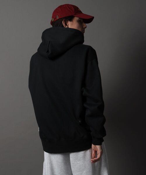 BEN DAVIS（ベンデイビス）の「【BEN DAVIS（ベンデイビス）】HEAVY SWEAT HOODIE / パーカー 刺繍 裏起毛 ヘビーウエイト フーディー ワンポイント（パーカー・メンズ・ブルーグレー/ブラック/バーガンディー/アッシュグレー/モカ・X-LARGE/LARGE/MEDIUM）」の8枚目の写真