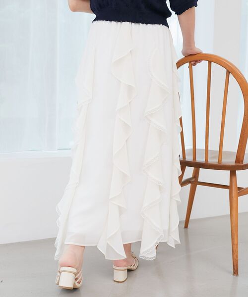 MAJESTIC LEGON（マジェスティックレゴン）の「エアリードロップラッフルスカート（スカート・レディース・ブラック/ホワイト系その他/アイボリー・MEDIUM/SMALL）」の21枚目の写真