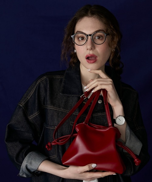 BONLECILL Marche(ボンルシールマルシェ)の「【BONLECILL Marche】《マチあり》巾着バッグ/ショルダーバッグ(ショルダーバッグ・レディース・アイボリー/ブラック/レッド・FREE)」の21枚目の写真