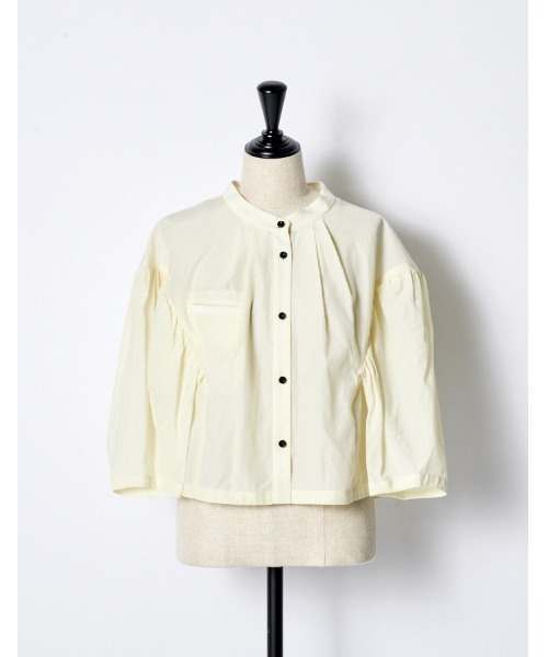 RUMCHE（ラムシェ）の「Stand Collar Blouse / スタンドカラーブラウス（シャツ/ブラウス・レディース・ネイビー/オフホワイト・FREE）」の3枚目の写真