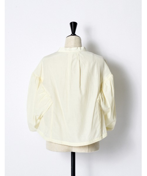 RUMCHE（ラムシェ）の「Stand Collar Blouse / スタンドカラーブラウス（シャツ/ブラウス・レディース・ネイビー/オフホワイト・FREE）」の5枚目の写真