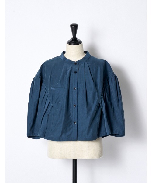 RUMCHE（ラムシェ）の「Stand Collar Blouse / スタンドカラーブラウス（シャツ/ブラウス・レディース・ネイビー/オフホワイト・FREE）」の10枚目の写真