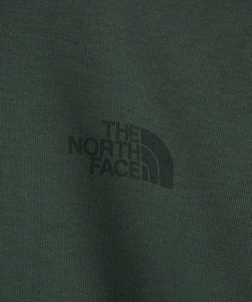 THE NORTH FACE(ザノースフェイス)の「THE NORTH FACE Back Square Logo Hoodie / ザ・ノース・フェイス バック スクエア ロゴ フーディー(パーカー・メンズ・ネイビー/ブラック/グレー/グリーン・XXL/XL/L/M/S)」の7枚目の写真