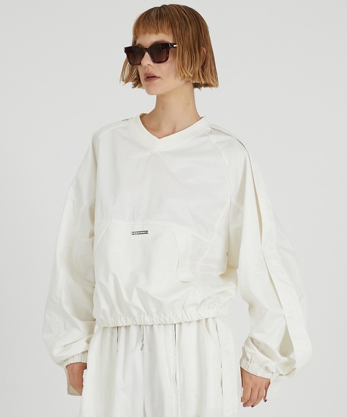 PRANK PROJECT（プランクプロジェクト）の「ストラップウインドブレーカー / Strap Windbreaker（その他アウター・レディース・オフホワイト/ブラック/ブラウン・FREE）」の10枚目の写真