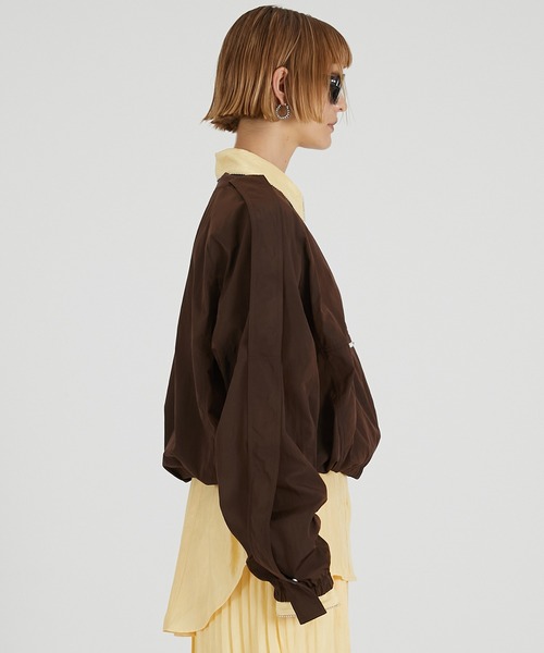 PRANK PROJECT（プランクプロジェクト）の「ストラップウインドブレーカー / Strap Windbreaker（その他アウター・レディース・オフホワイト/ブラック/ブラウン・FREE）」の16枚目の写真