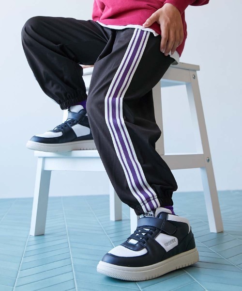 devirock(デビロック)の「【イージーウォッシュ】乾燥機OK えらべるデザイン アソートパンツ(その他パンツ・キッズ・オリーブ系1/グレー系2/ブラック系2/ベージュ系1/ブラック系1/グレー系1/パープル系1/ブラック系3・100cm/110cm/120cm/130cm/140cm/150cm/160cm)」の1枚目の写真