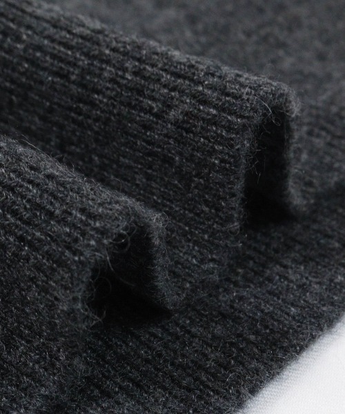 archivio(アルチビオ)の「<MENS>カシミヤ100%ロゴポケットニット(ニット/セーター・メンズ・グレー/イエロー/ネイビー/ピンク・M/L)」の16枚目の写真