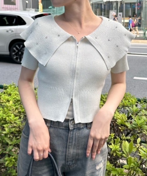 continuer de NICE CLAUP(コンティニューデナイスクラップ)の「キラキラBIG衿ZIPカーデ(Tシャツ/カットソー・レディース・ブルー/オフホワイト/ピンク/ブラック・FREE)」の16枚目の写真