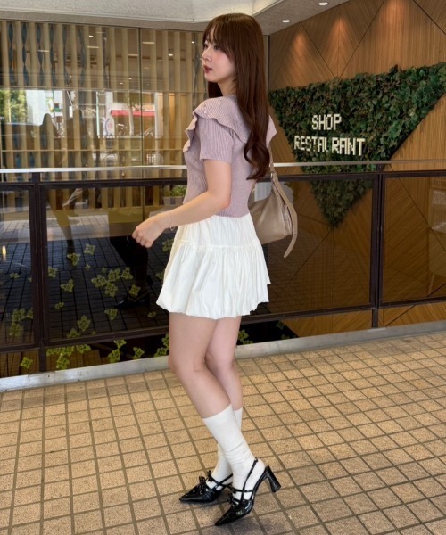 continuer de NICE CLAUP(コンティニューデナイスクラップ)の「キラキラBIG衿ZIPカーデ(Tシャツ/カットソー・レディース・ブルー/オフホワイト/ピンク/ブラック・FREE)」の11枚目の写真