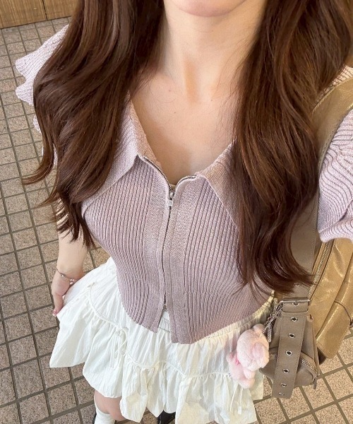 continuer de NICE CLAUP(コンティニューデナイスクラップ)の「キラキラBIG衿ZIPカーデ(Tシャツ/カットソー・レディース・ブルー/オフホワイト/ピンク/ブラック・FREE)」の5枚目の写真
