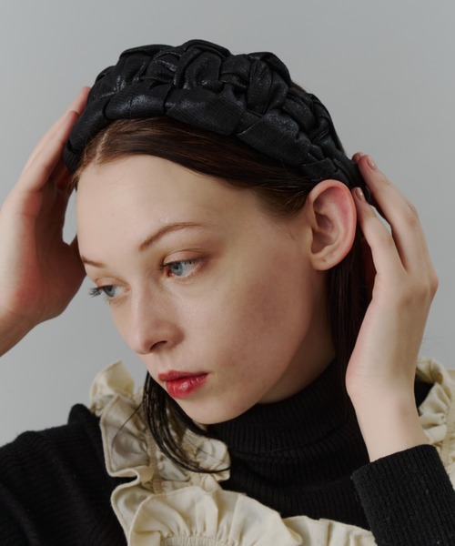 メタリックブレイドカチューシャ（カチューシャ）｜PERNA（ペルナ）の