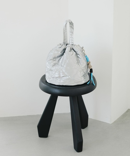 【確認用】キルティング巾着バッグ グレーとホワイト 確認用】キルティング巾着バッグ グレーとホワイト キルティング巾着