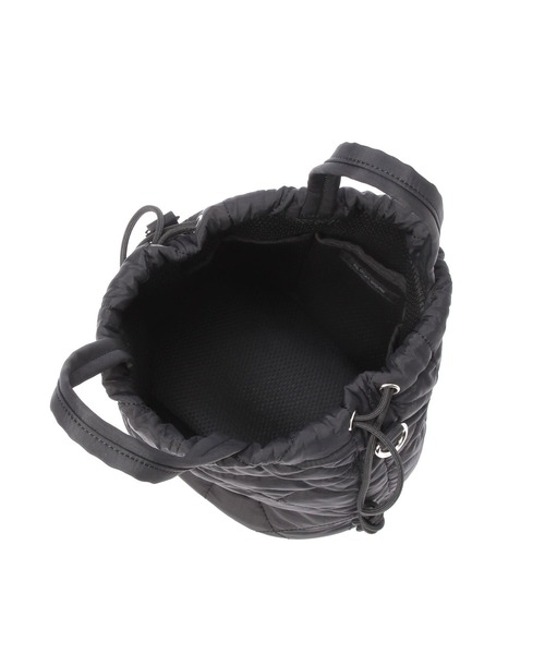 GLOBAL WORK(グローバルワーク)の「キルティング巾着バッグ/577384(ハンドバッグ・レディース・ブラック/シルバー/グリーン/ホワイト/グレー・ONE SIZE)」の16枚目の写真